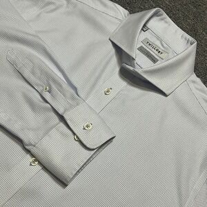 TWILLORY Men's White Blue Tailored Fit Dress Shirt 16.5 32/33